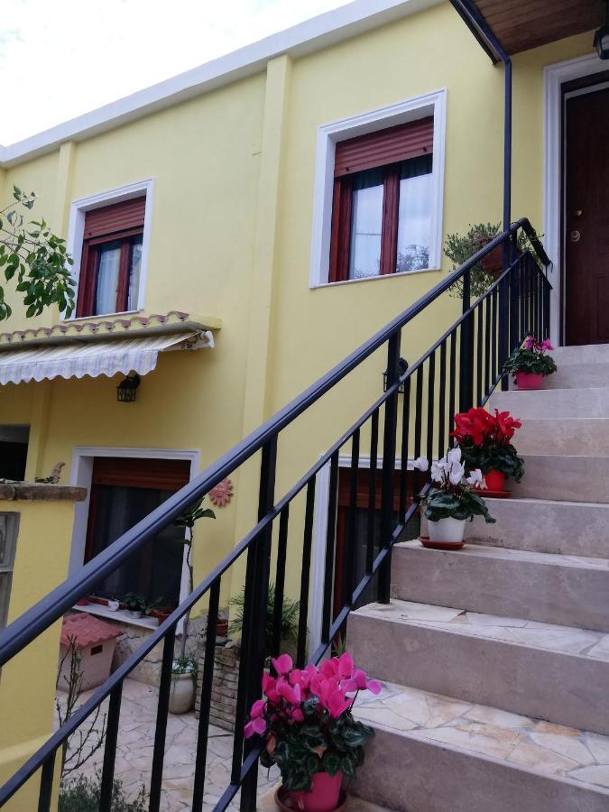 Nel Cuore Del Centro Storico Cagliari Exterior foto